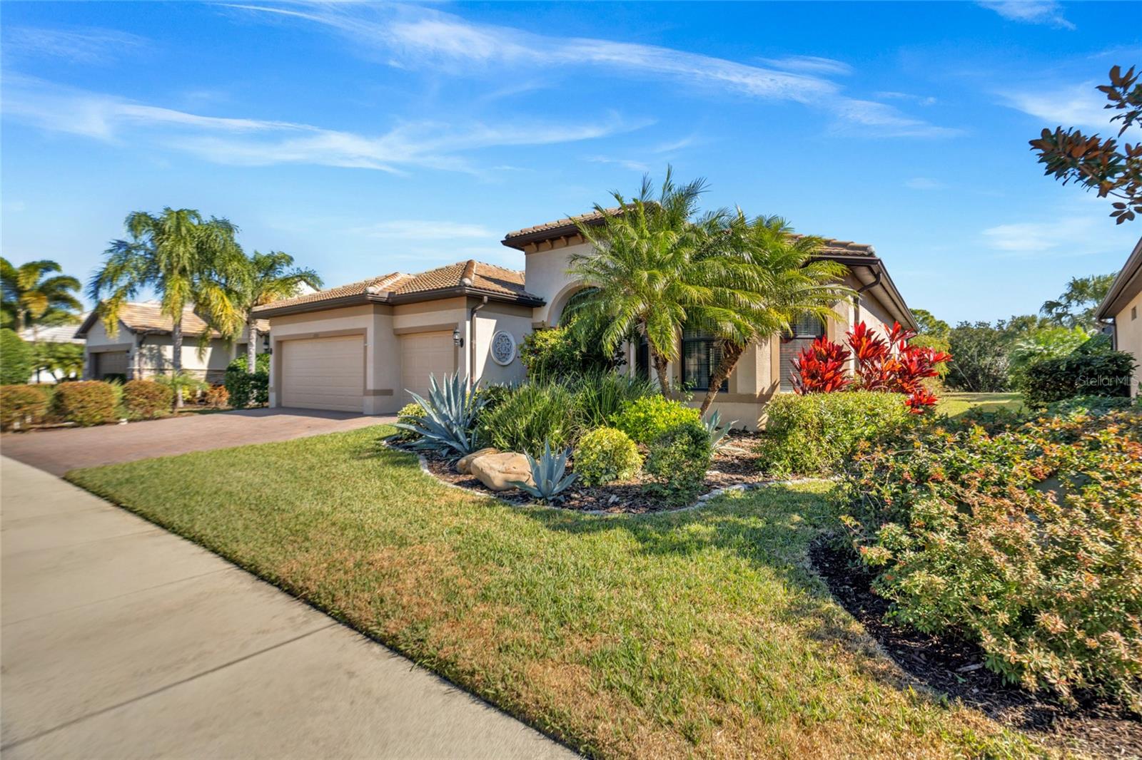 SANDHILL PRESERVE - Residential