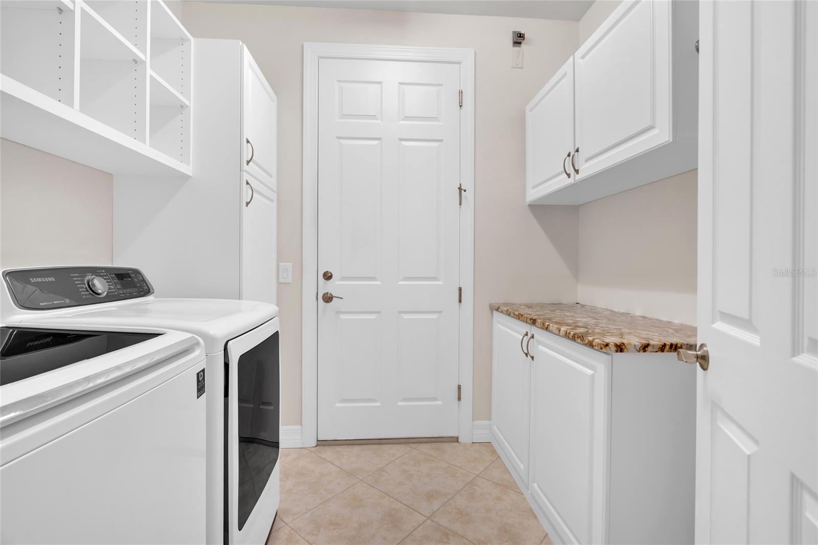 SANDHILL PRESERVE - Residential