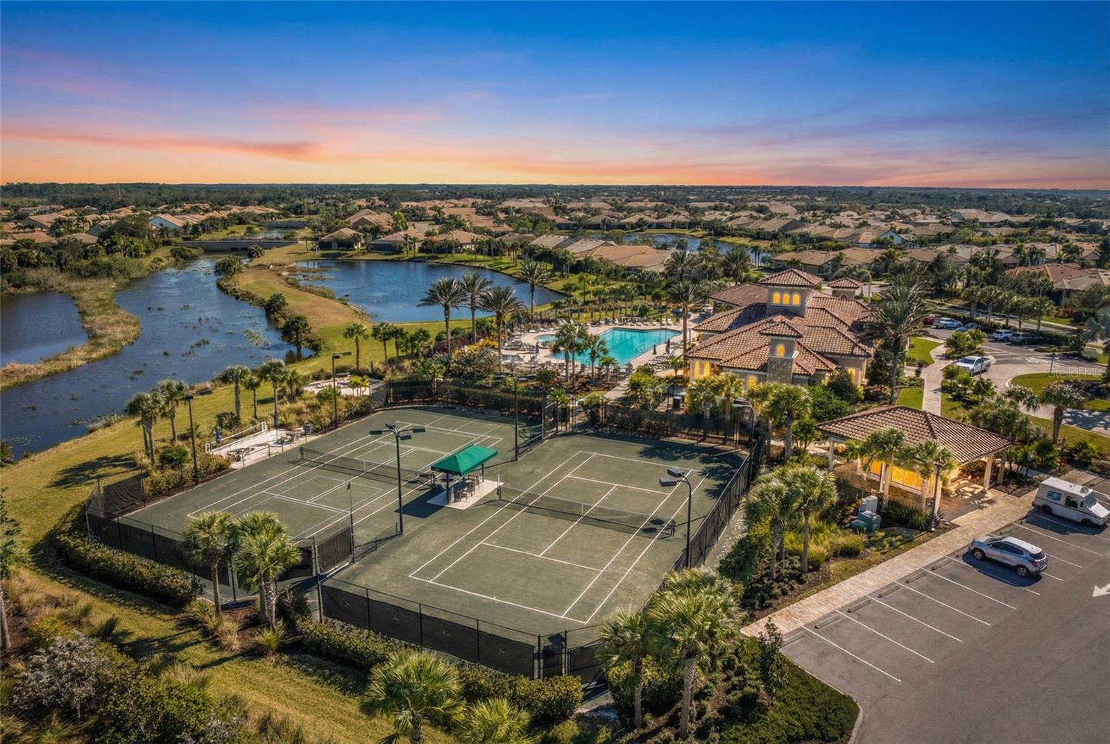 SANDHILL PRESERVE - Residential