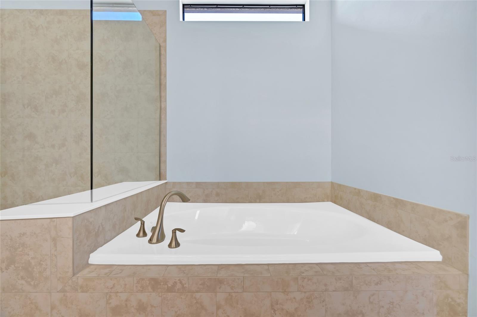 SANDHILL PRESERVE - Residential