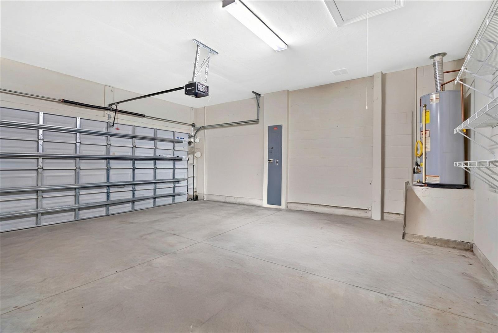 SANDHILL PRESERVE - Residential