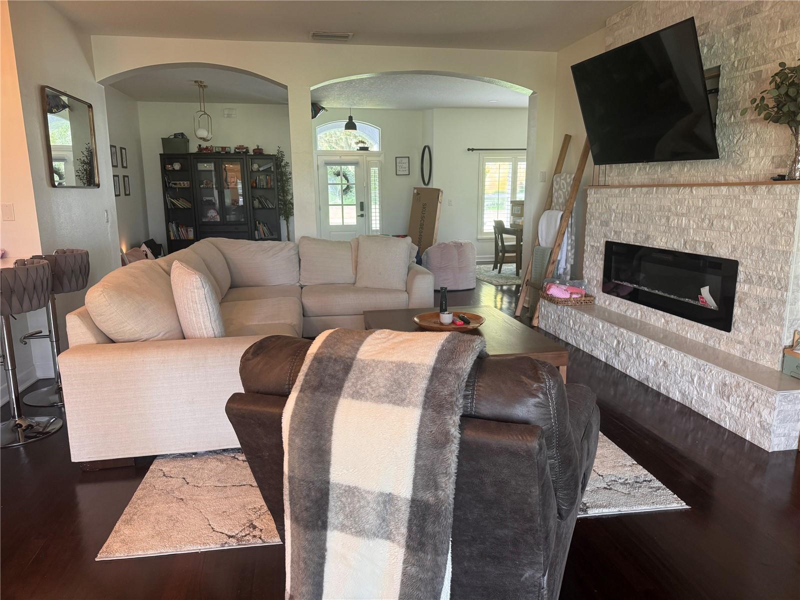 1322 EMERALD HILL WAY