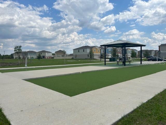 HINTON HAWKSTONE PH 2A 2B2 - Residential