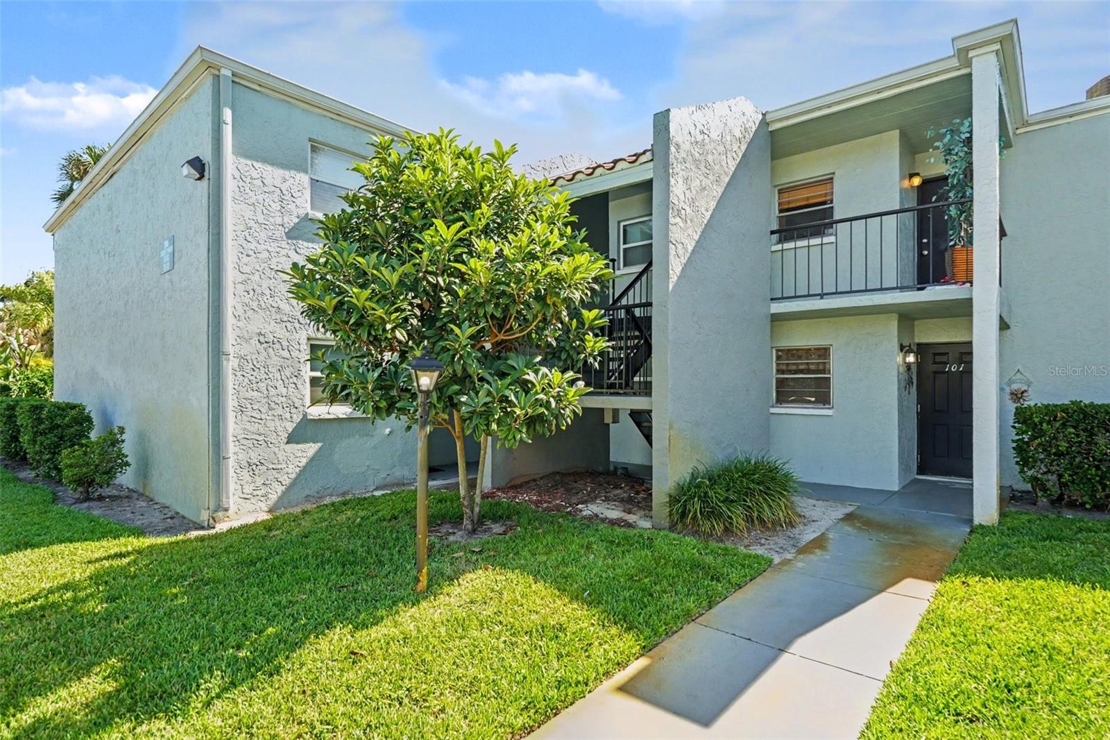 SOMERSET PARK A CONDO - Residential