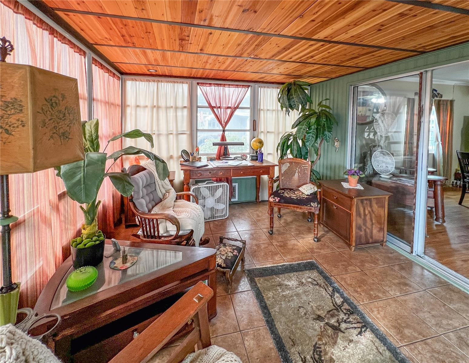 TIPPECANOE VILLAGE - Residential