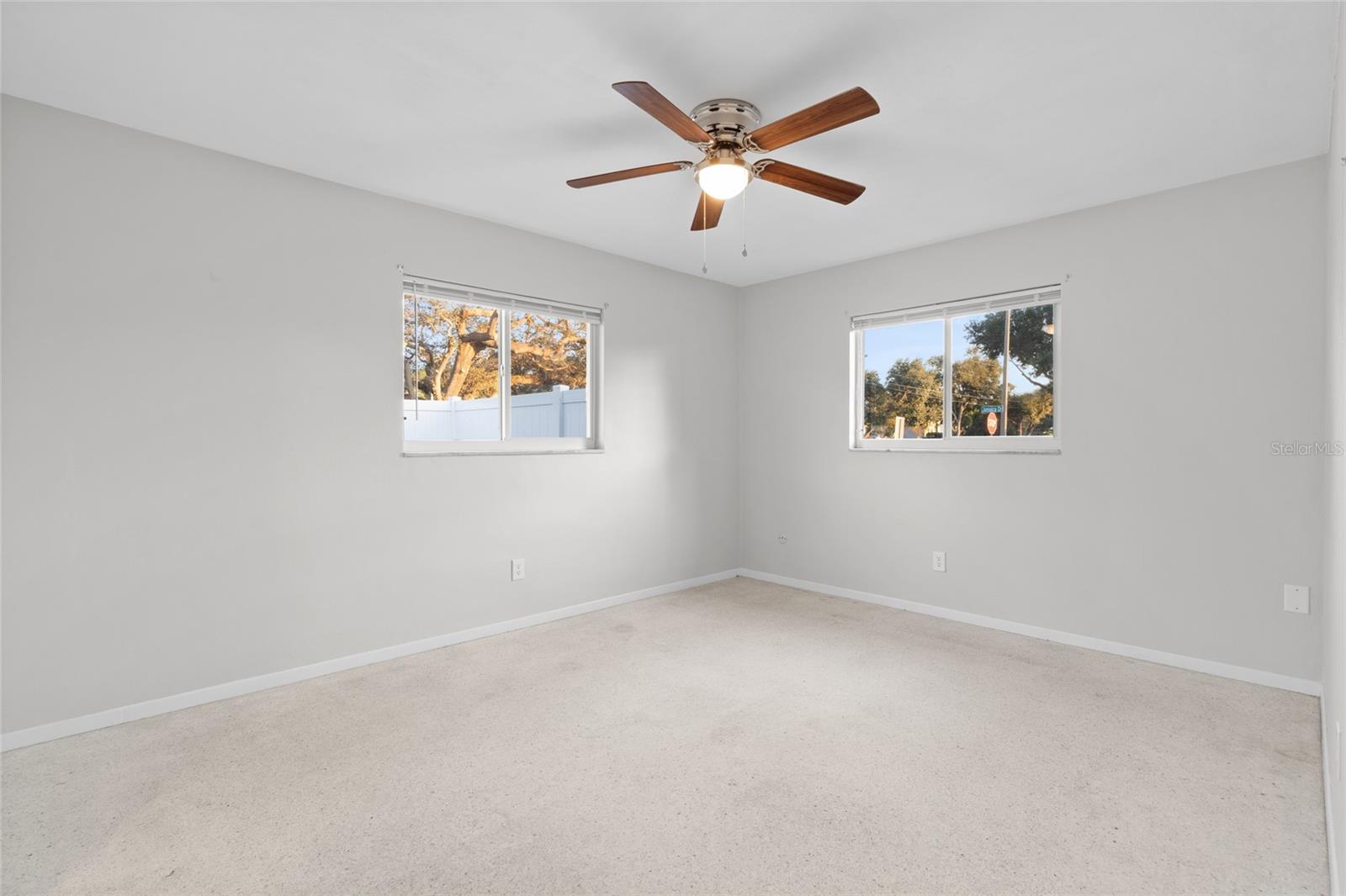 OAKHURST GROVES - Residential