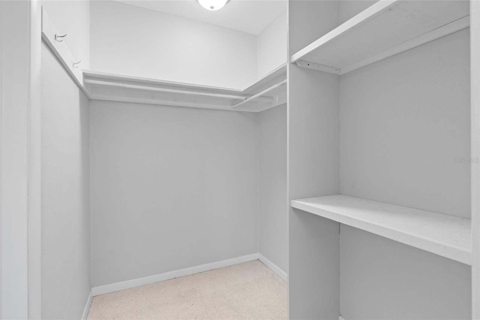 OAKHURST GROVES - Residential