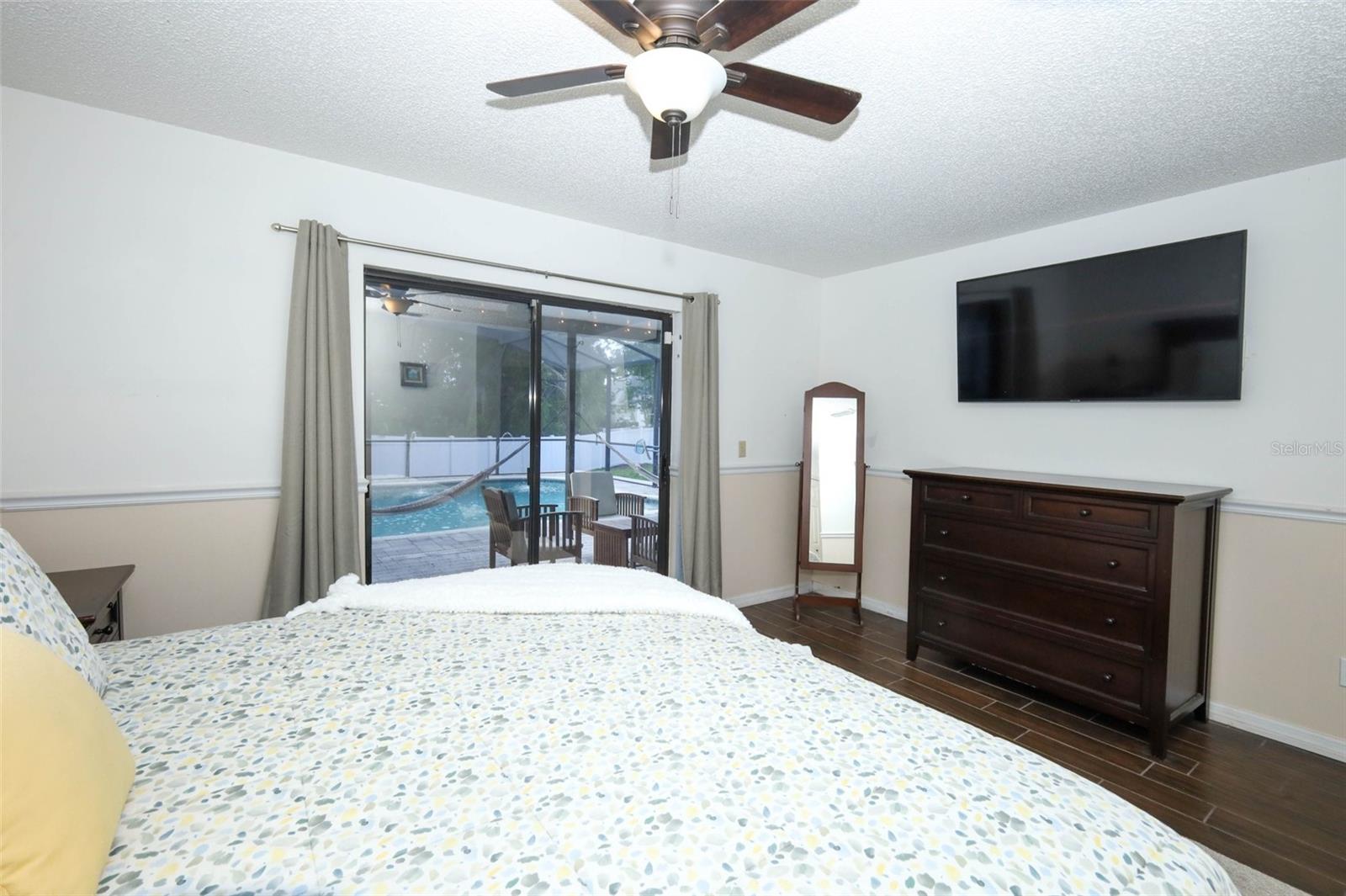 RIVERSIDE AT TWIN RIVERS UN 2 - Residential