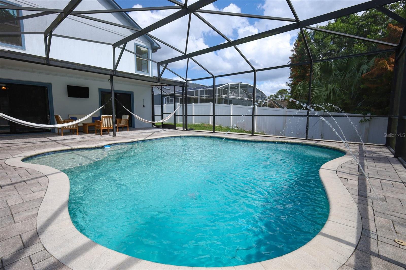 RIVERSIDE AT TWIN RIVERS UN 2 - Residential