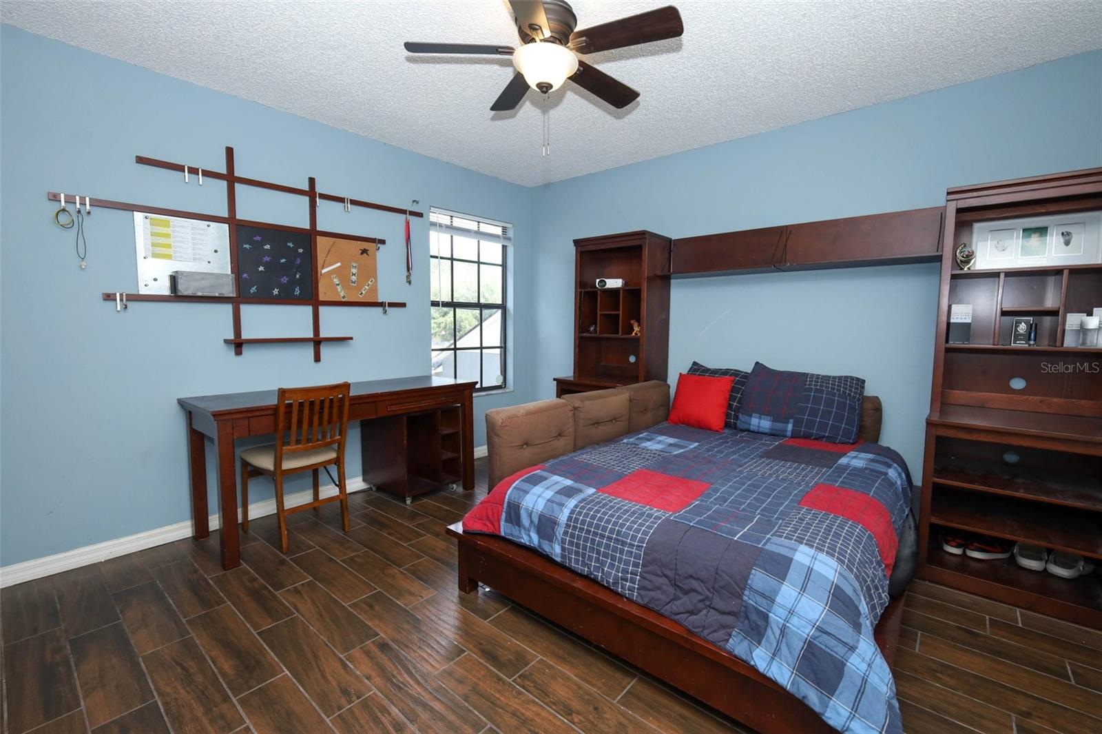 RIVERSIDE AT TWIN RIVERS UN 2 - Residential