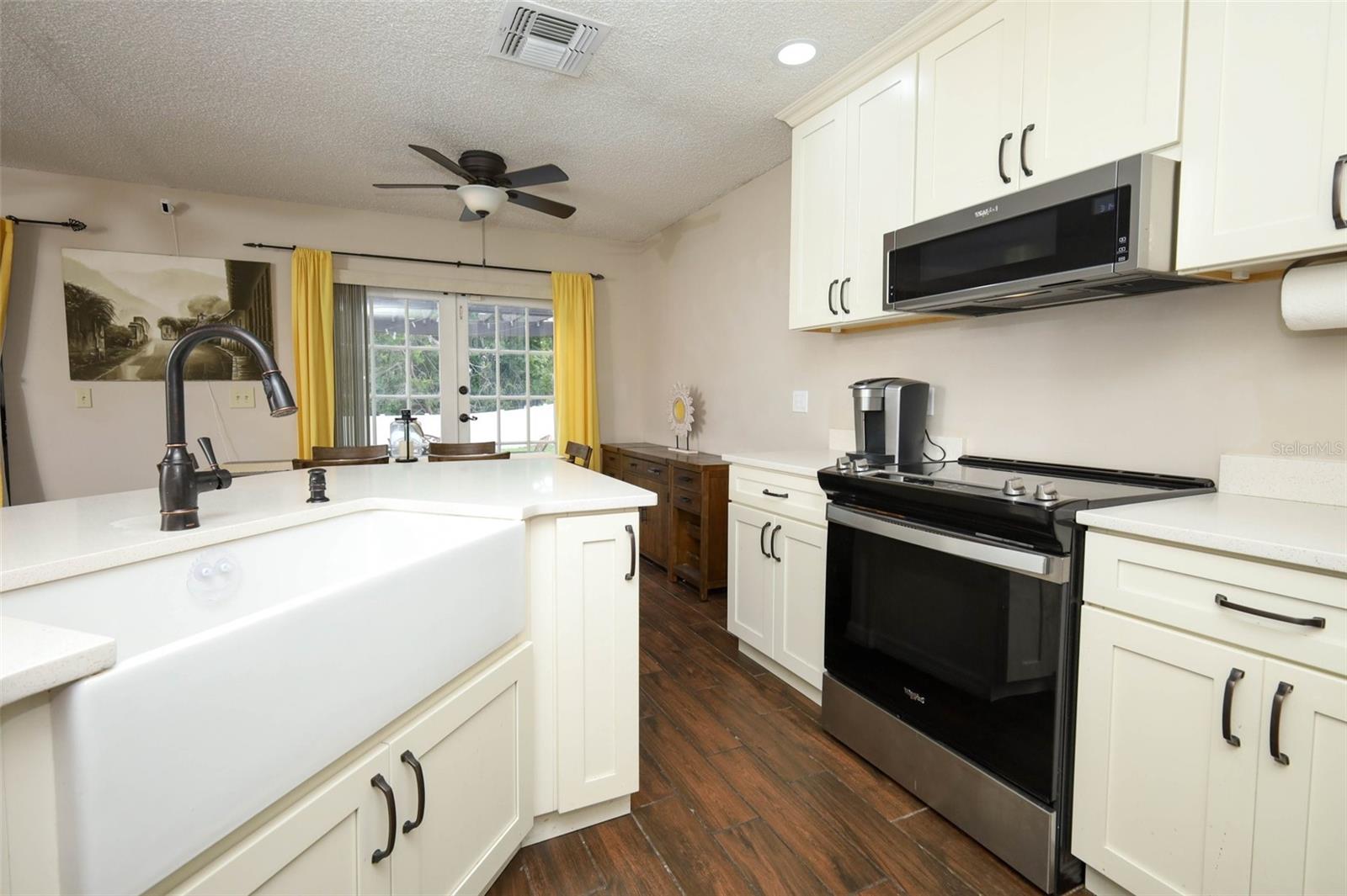 RIVERSIDE AT TWIN RIVERS UN 2 - Residential