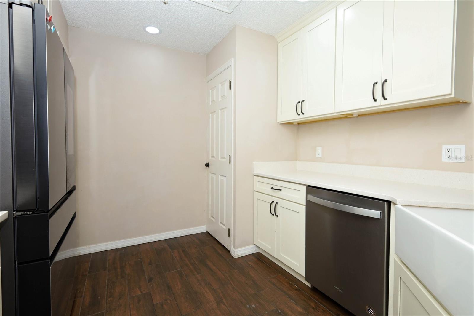 RIVERSIDE AT TWIN RIVERS UN 2 - Residential