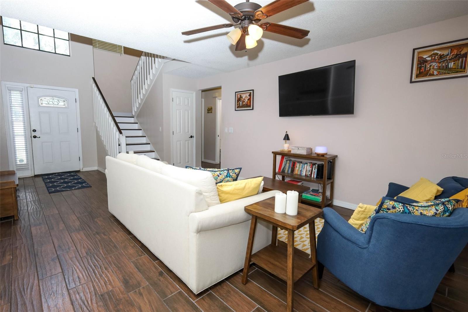 RIVERSIDE AT TWIN RIVERS UN 2 - Residential
