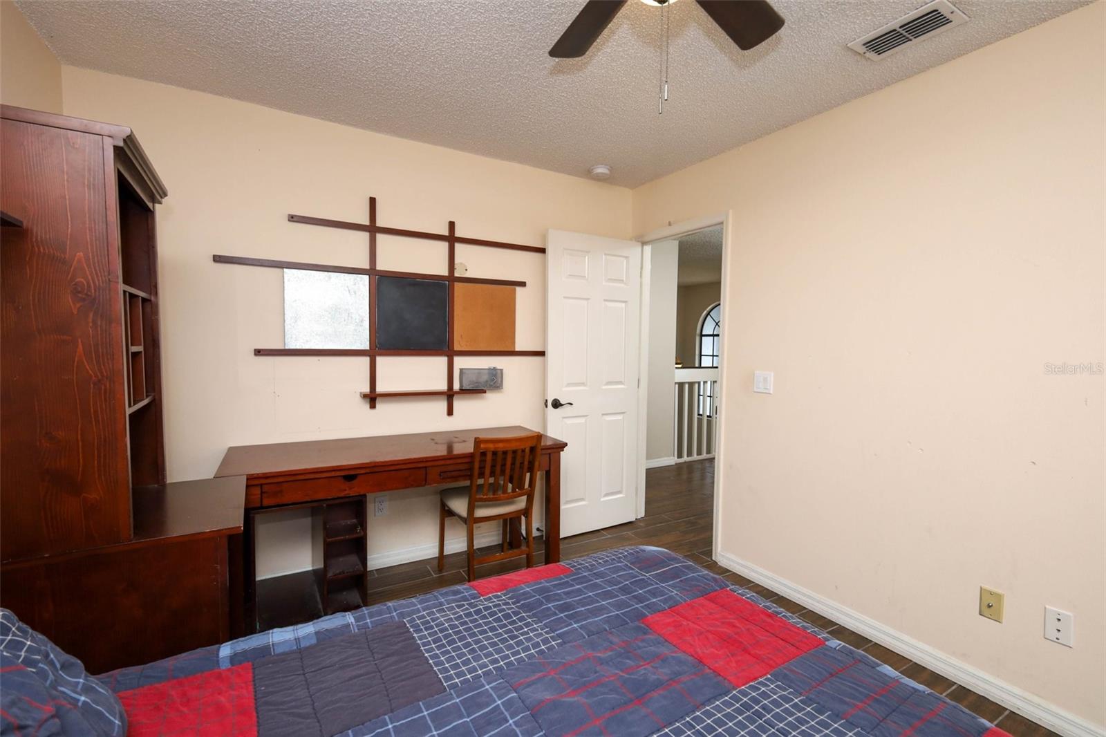 RIVERSIDE AT TWIN RIVERS UN 2 - Residential