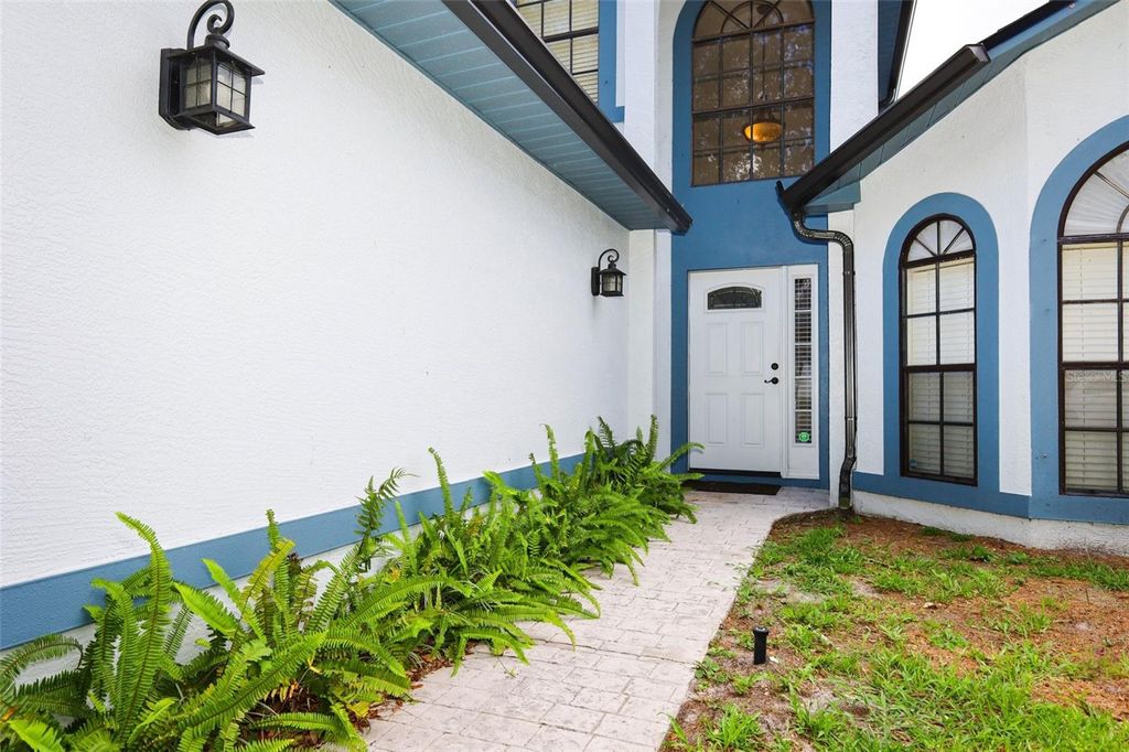 Photo of 1152 Twin Rivers Boulevard, Oviedo, FL 32766 (MLS # O6411246)