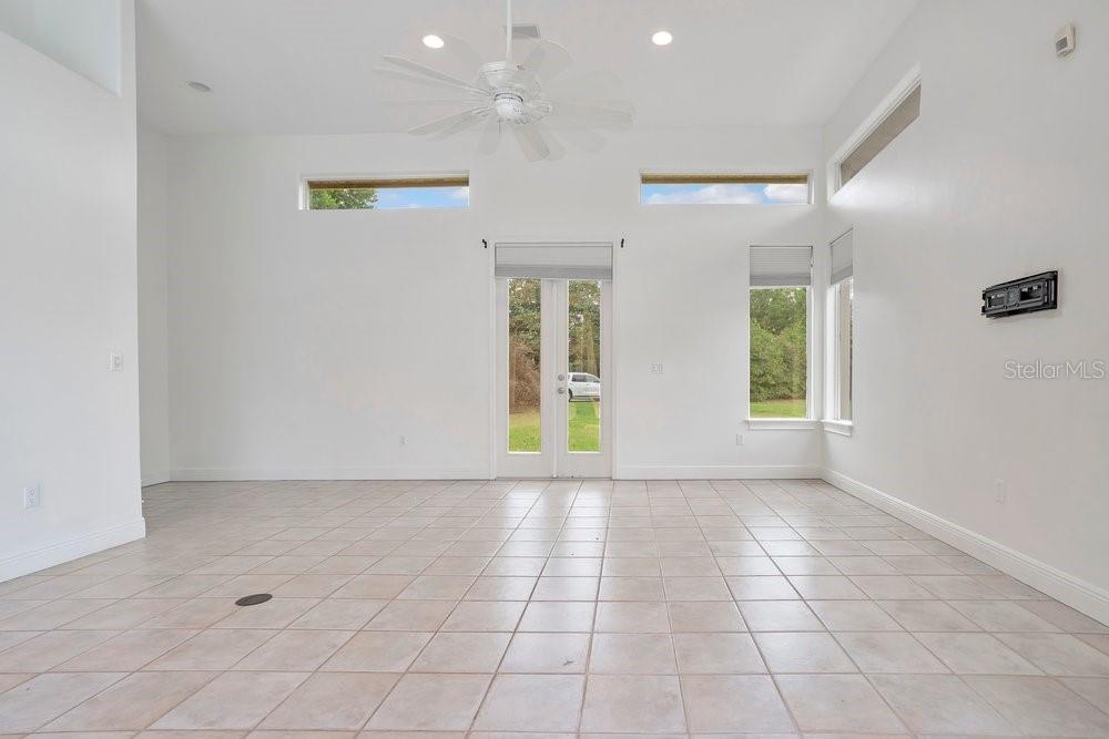 WINDERMERE DOWNS PH 03 - Residential