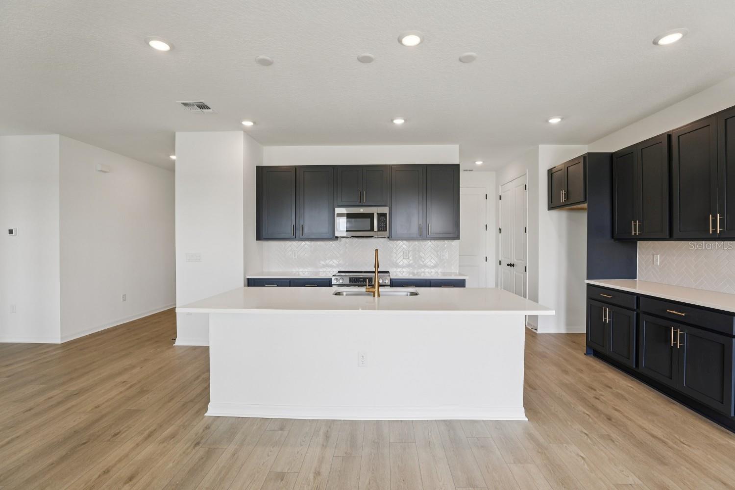 TYSON RESERVE - Residential