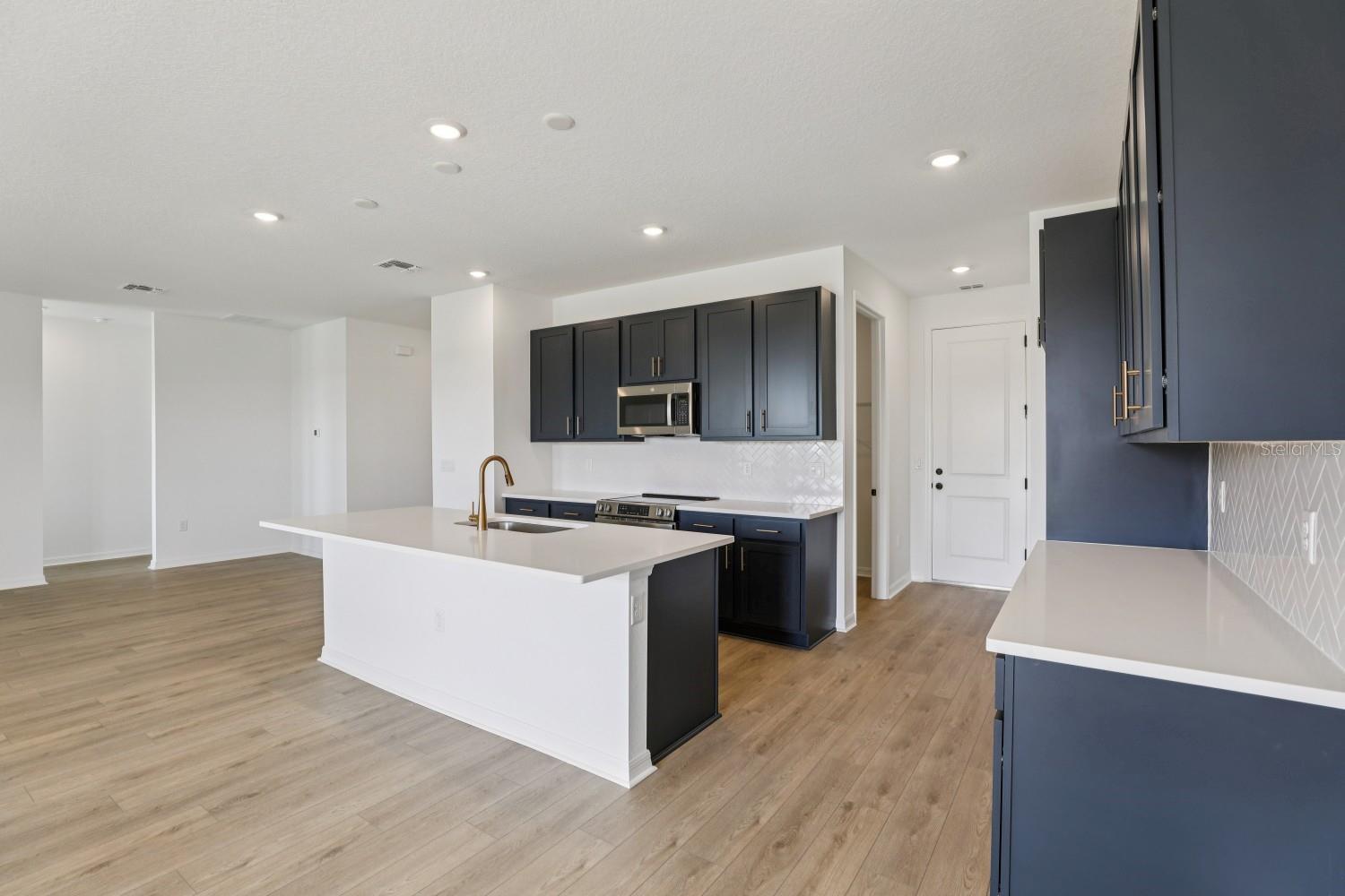 TYSON RESERVE - Residential