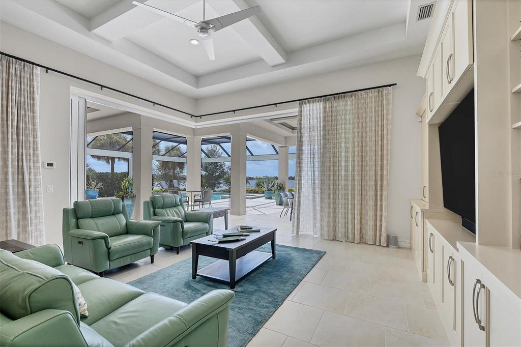 LAKE VIEW ESTATES AT THE LAKE CLUB - Residential