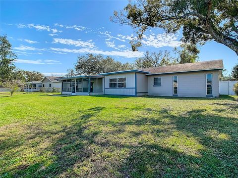 A home in VALRICO