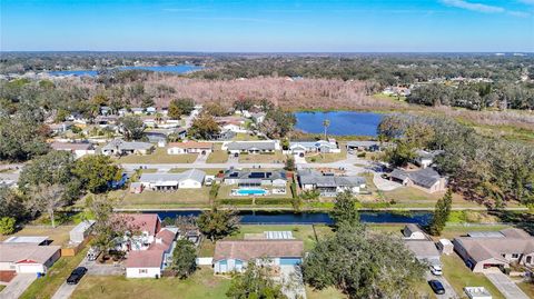 A home in VALRICO