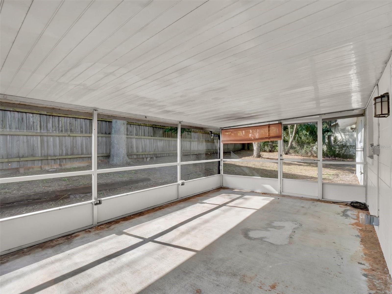 SKY LARK SUB - Residential