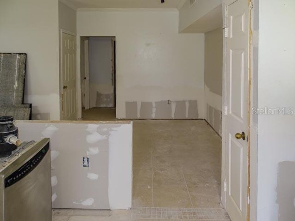 Photo of 9584 Lake Chase Island Way #958, Tampa, FL 33626 (MLS # O6311847)