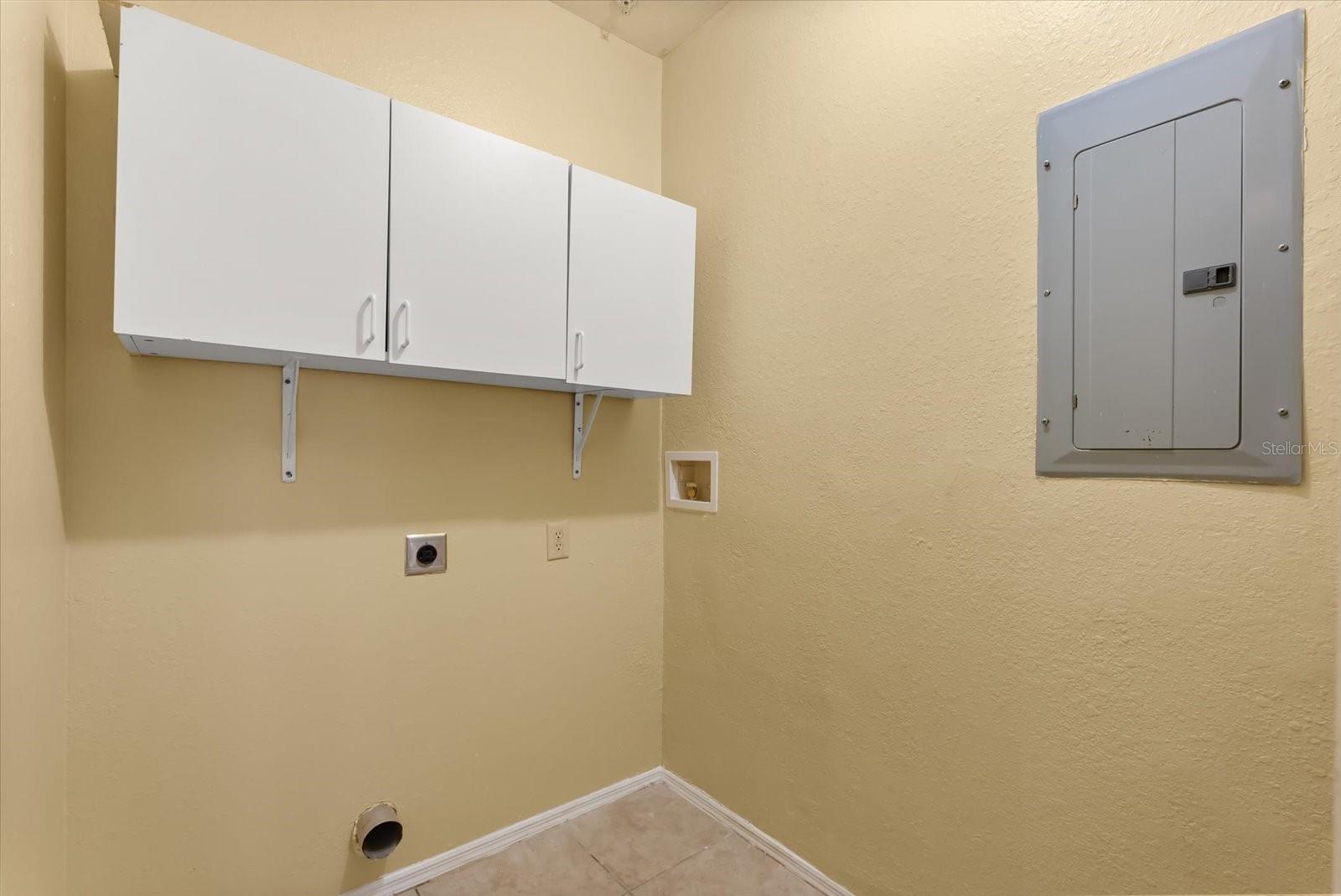 NOTTING HILL A CONDO - Residential Lease