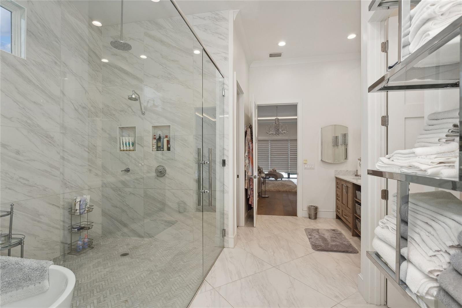 LAKE OLIVIA RESERVE - Residential