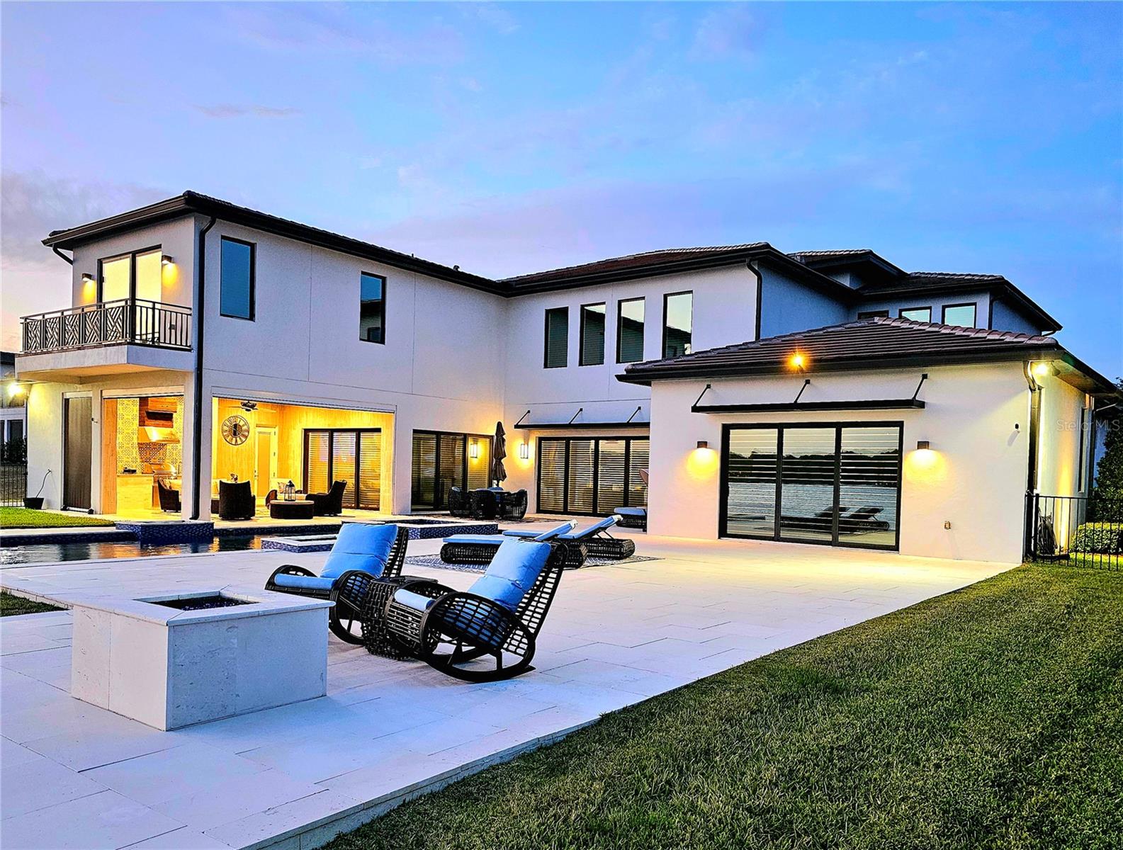 LAKE OLIVIA RESERVE - Residential