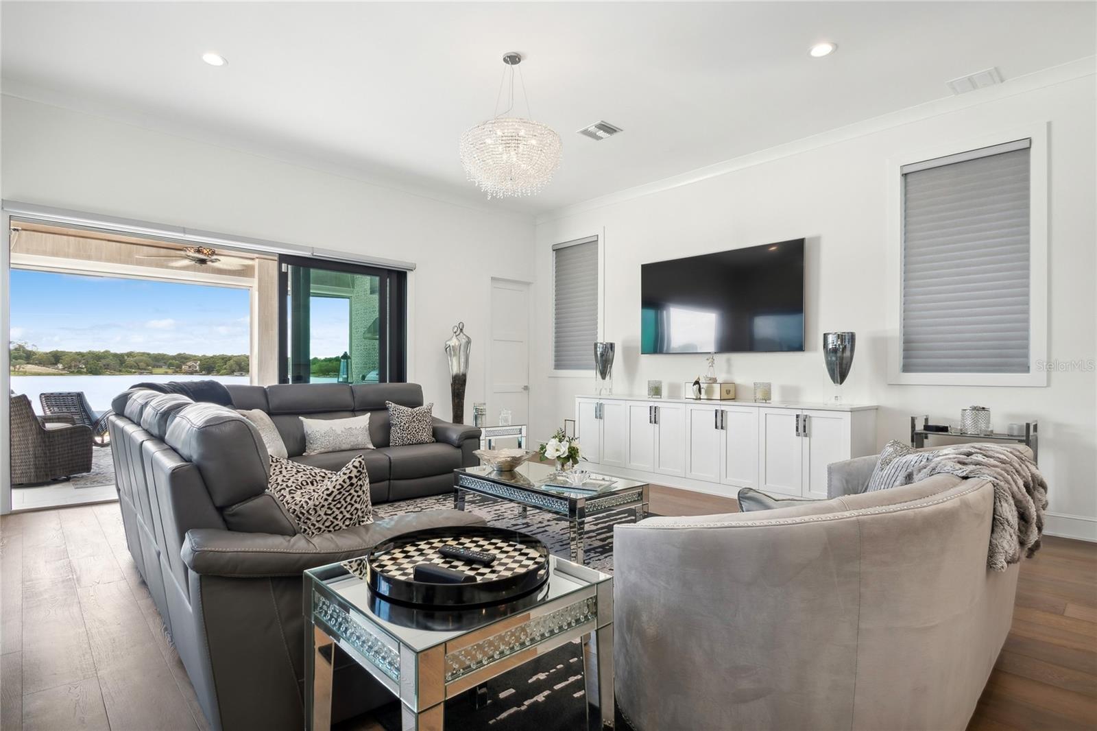 LAKE OLIVIA RESERVE - Residential