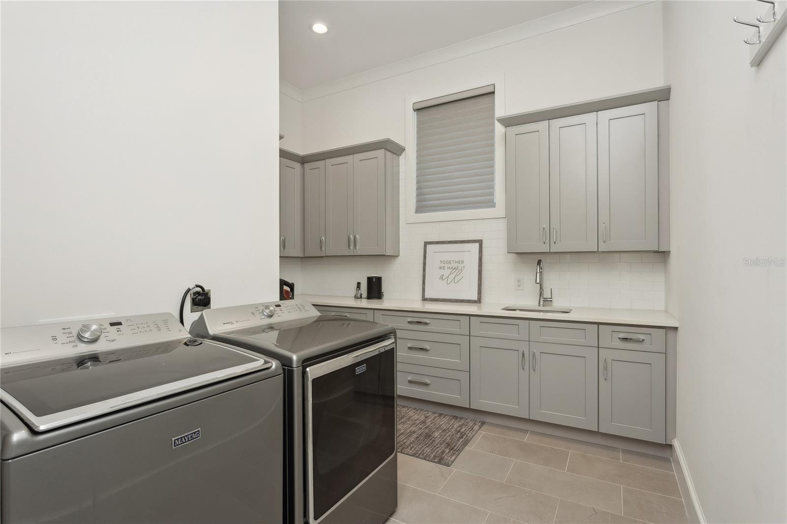 LAKE OLIVIA RESERVE - Residential