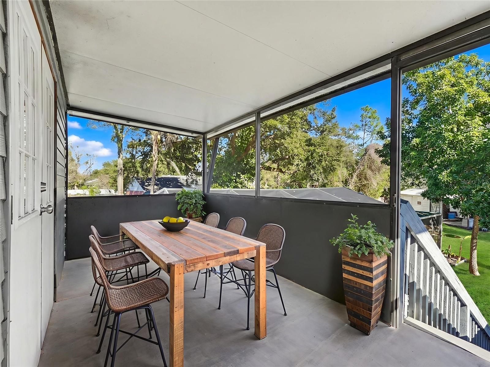 CALM HARBOUR - Residential