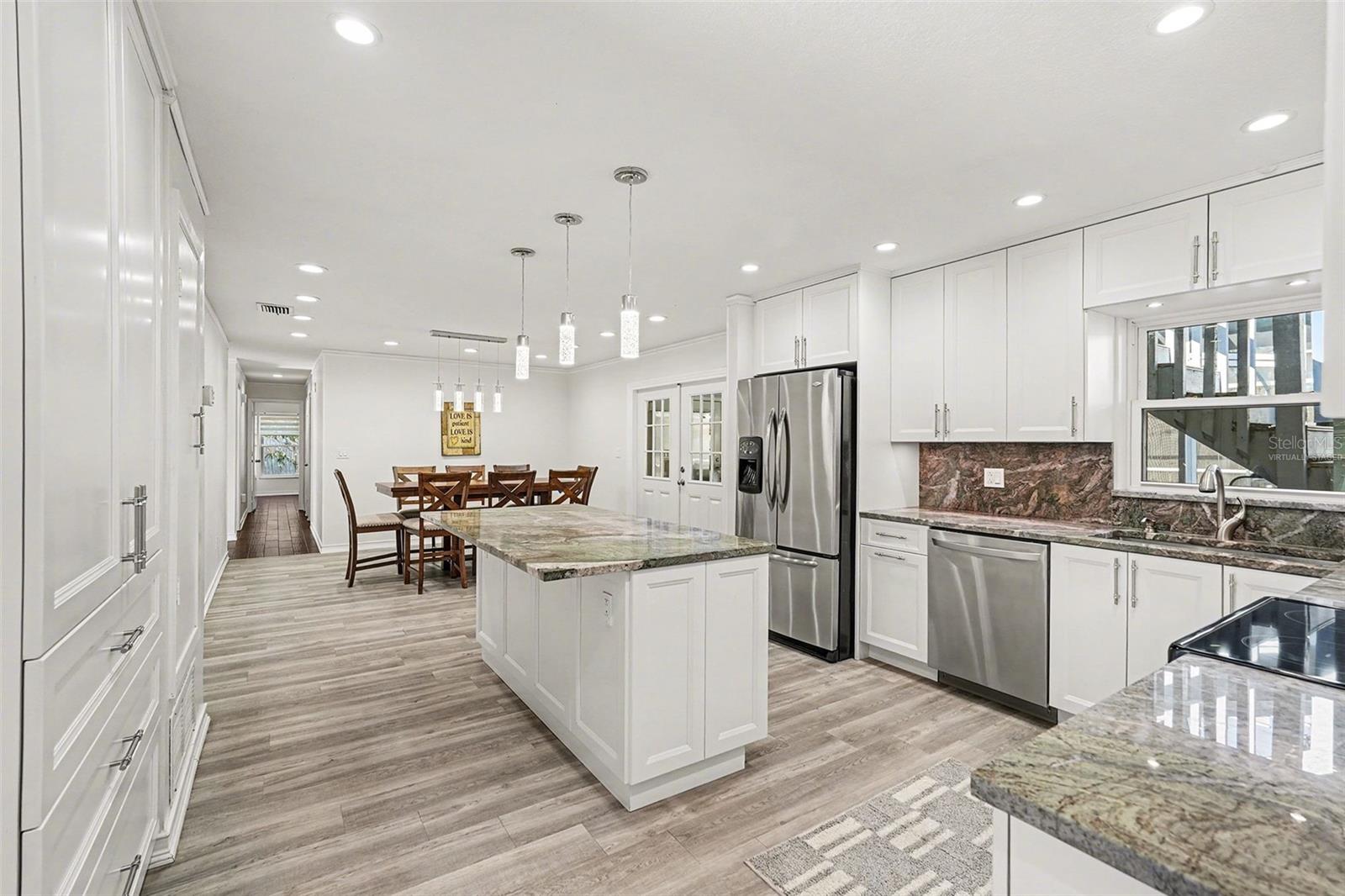 CALM HARBOUR - Residential