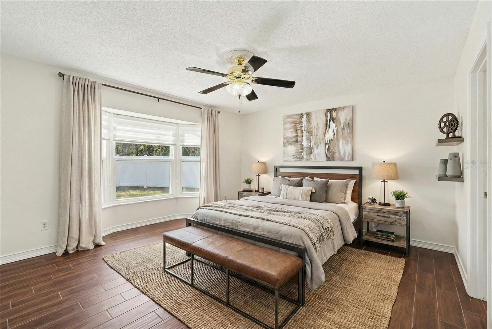 CALM HARBOUR - Residential