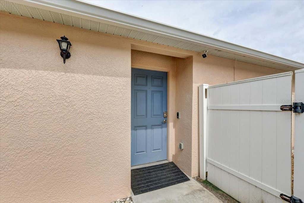 Photo of 30257 Birdhouse Drive, Wesley Chapel, FL 33545 (MLS # L4962569)