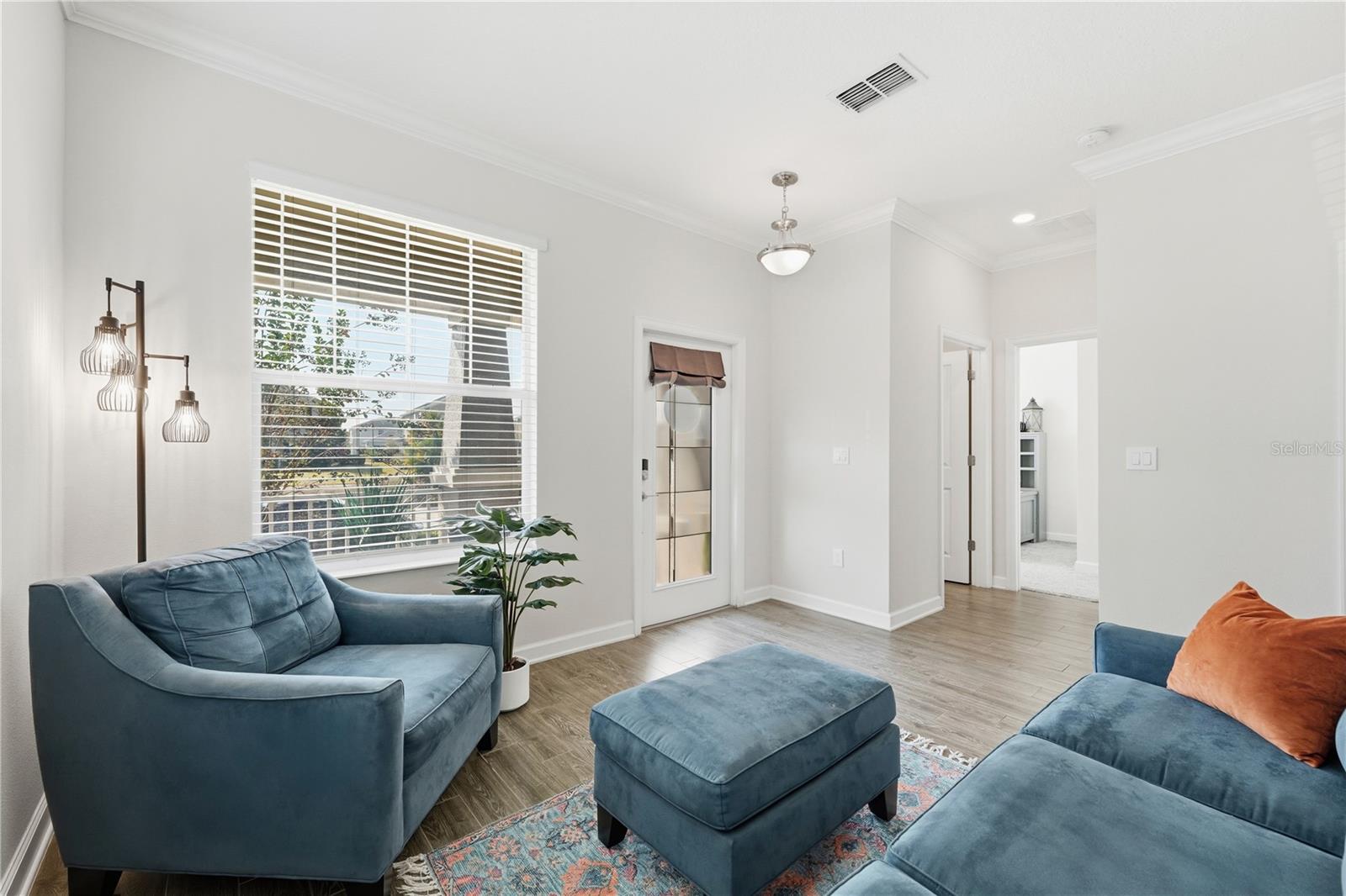 STOREY PK-PCL L - Residential