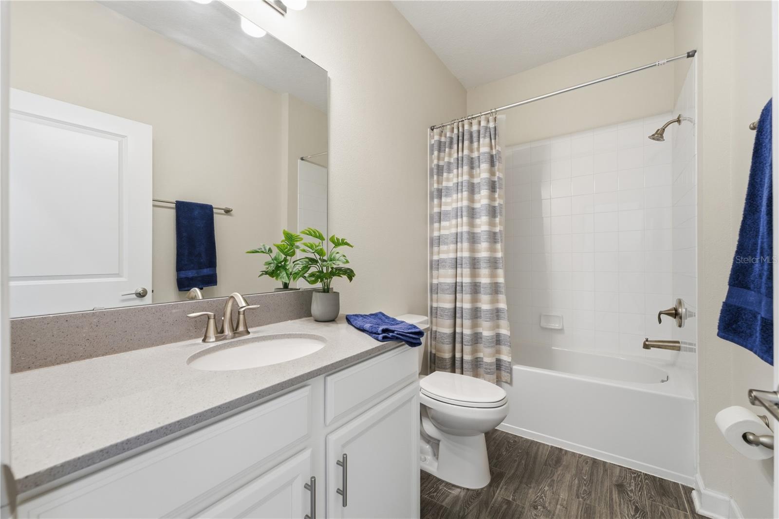 STOREY PK-PCL L - Residential