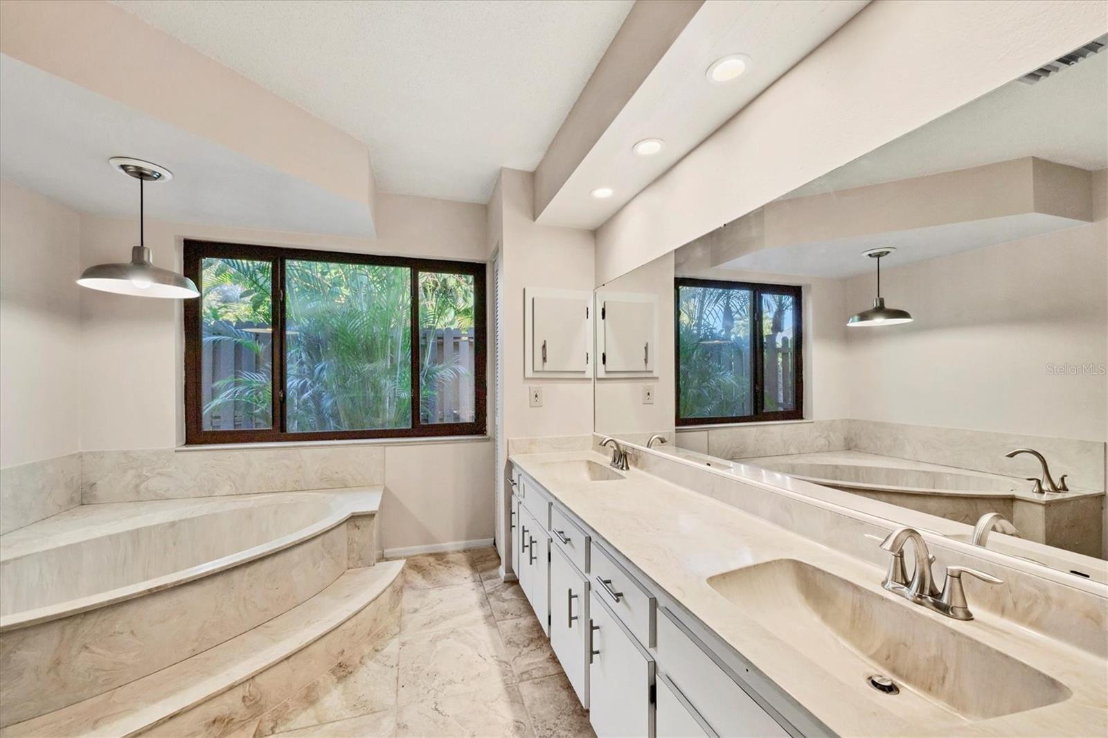 PINEBROOK SOUTH - Residential