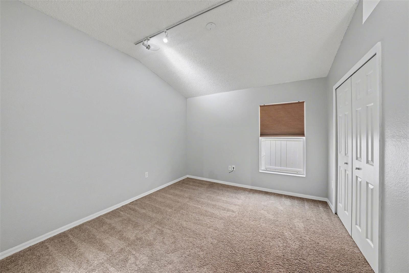 KEY VISTA PH 04 - Residential