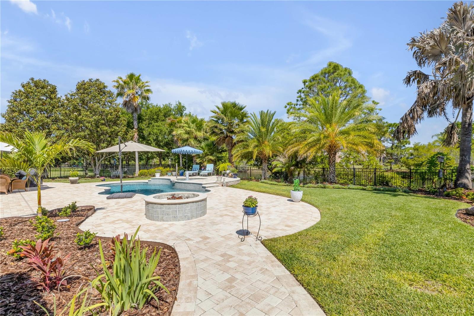 MOUNT DORA LOCH LEVEN PH 05 - Residential