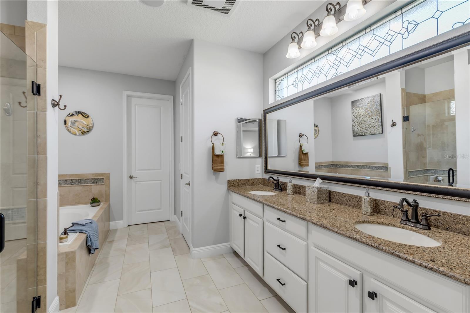 MOUNT DORA LOCH LEVEN PH 05 - Residential