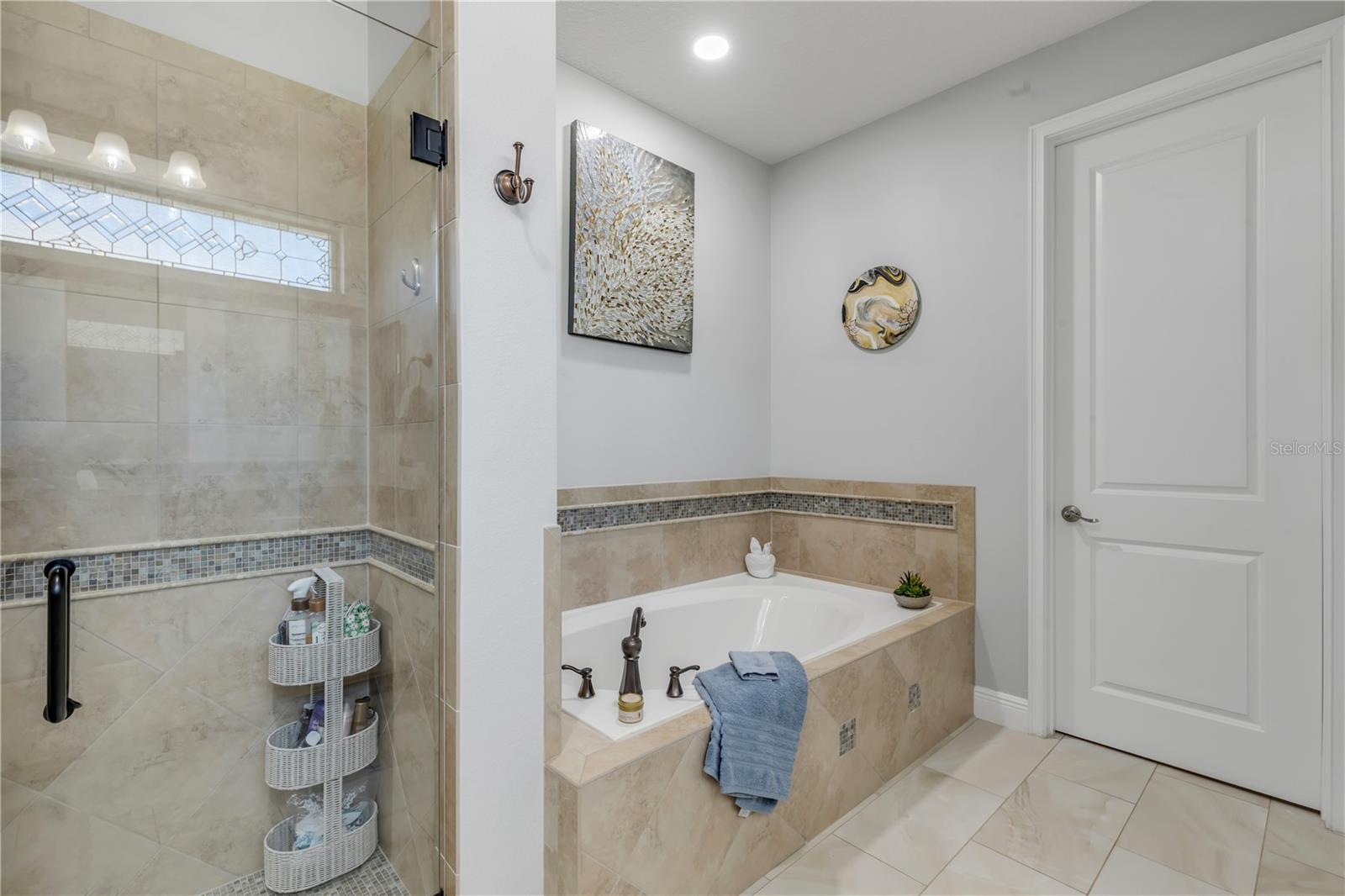 MOUNT DORA LOCH LEVEN PH 05 - Residential