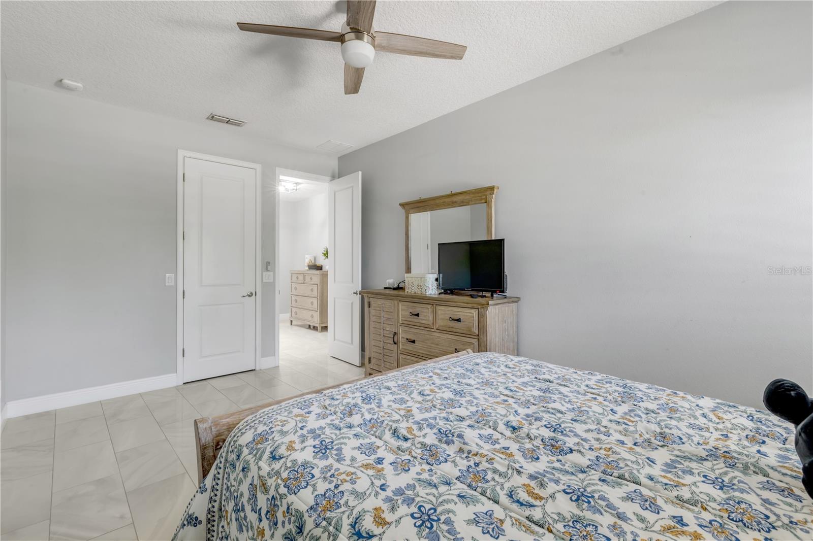 MOUNT DORA LOCH LEVEN PH 05 - Residential