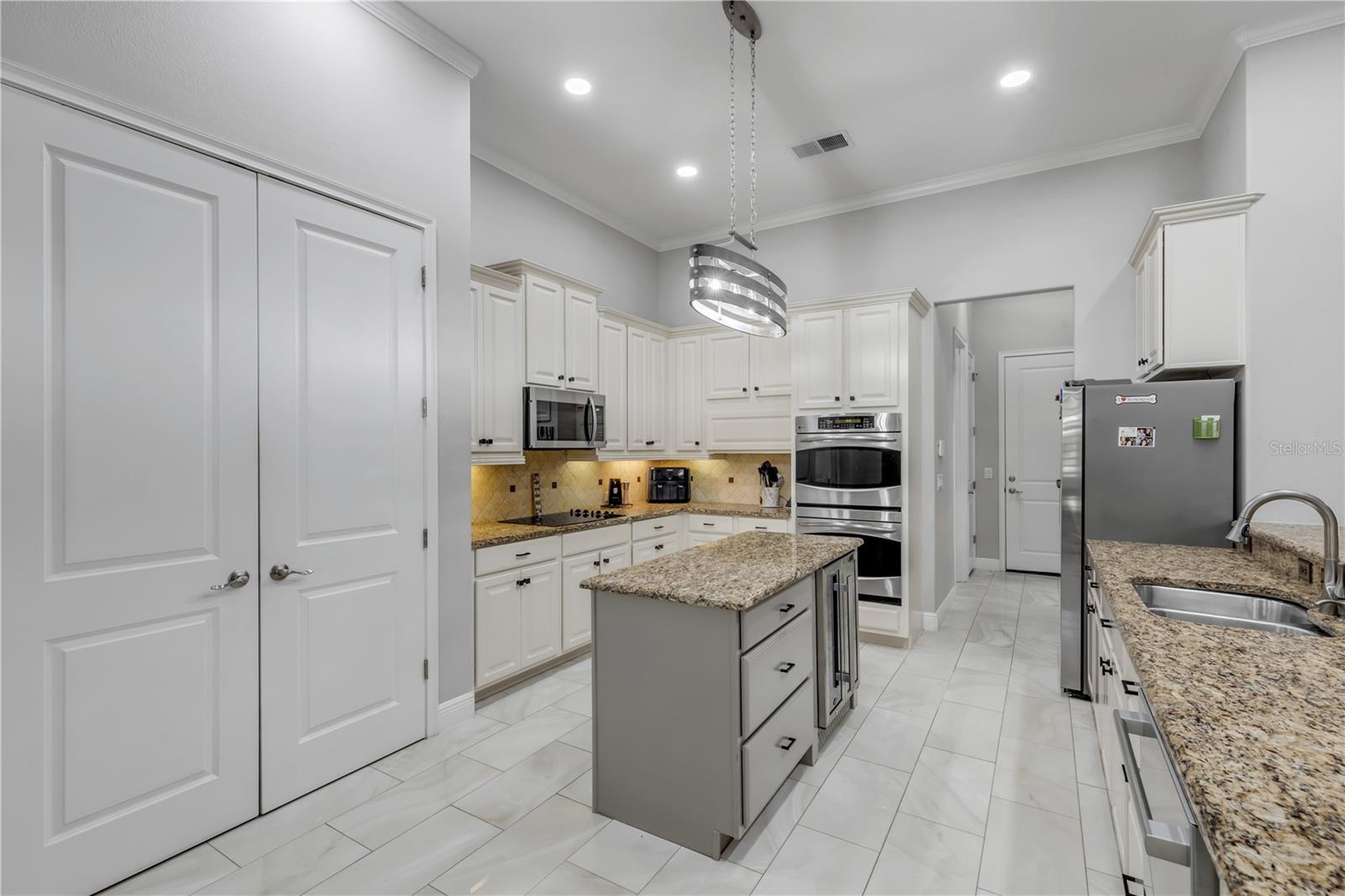 MOUNT DORA LOCH LEVEN PH 05 - Residential