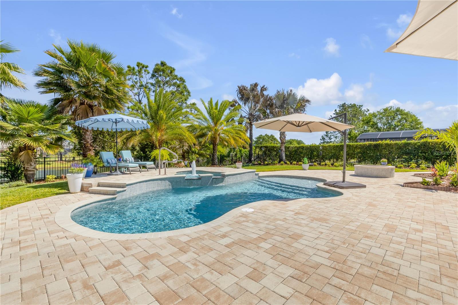 MOUNT DORA LOCH LEVEN PH 05 - Residential