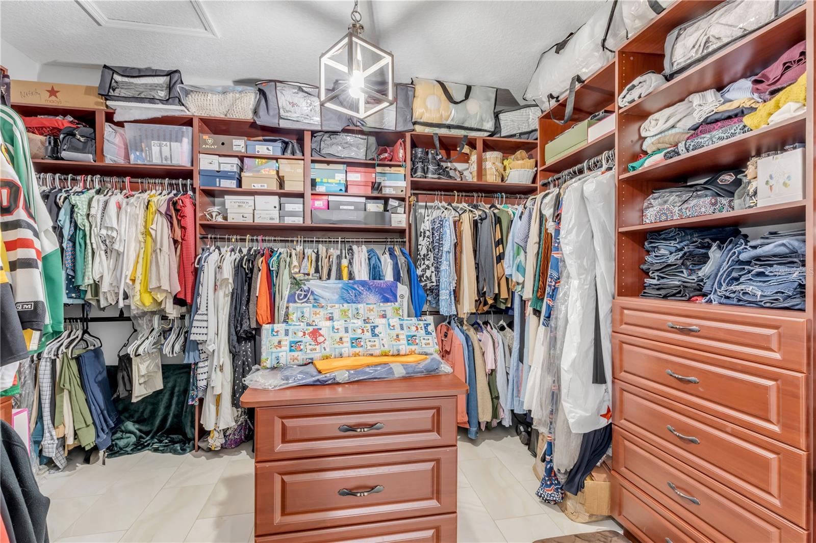 MOUNT DORA LOCH LEVEN PH 05 - Residential