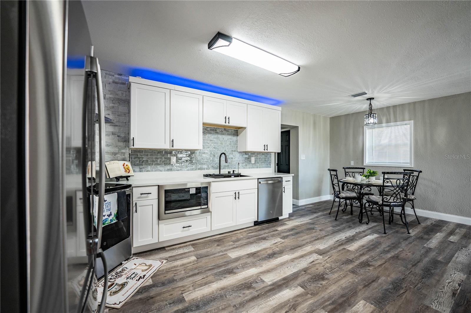 FLAMINGO HEIGHTS SUB - Residential