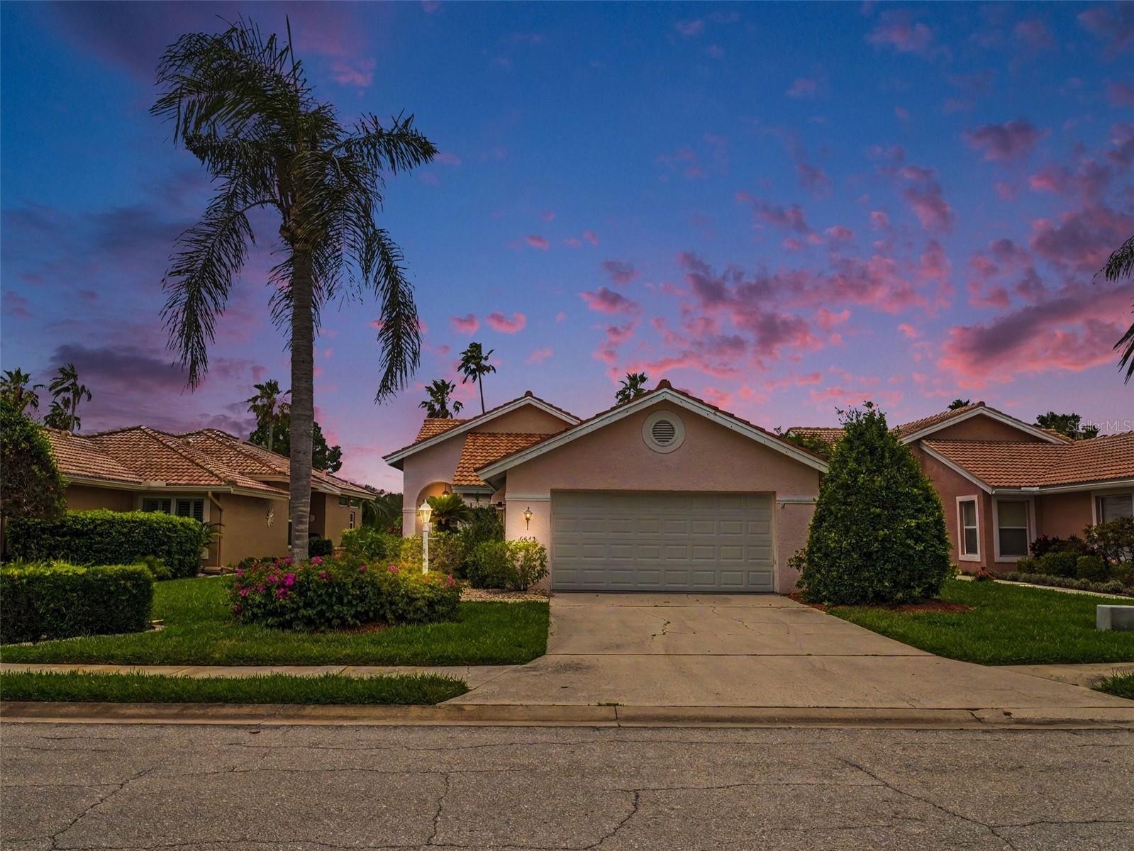 6643 OAKBROOKE CIRCLE