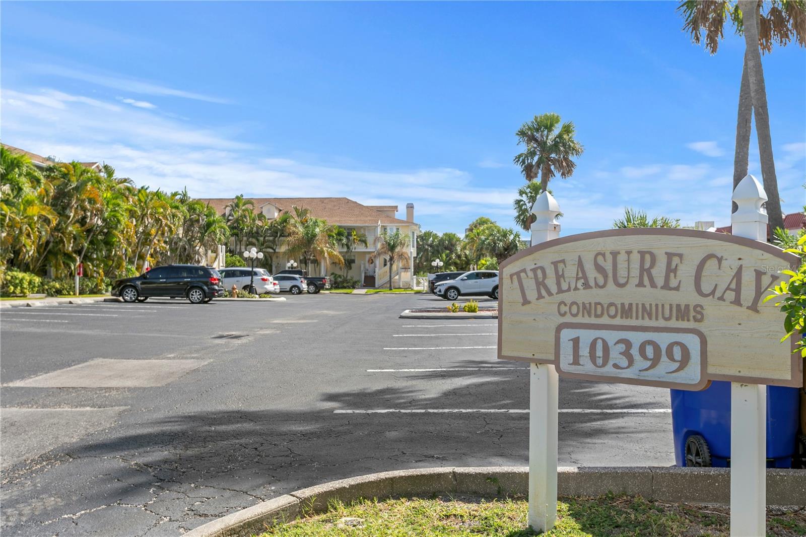 TREASURE CAY CONDO - Residential Lease